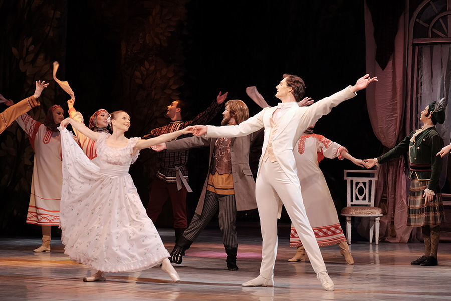 Сайт Театр оперы и балета